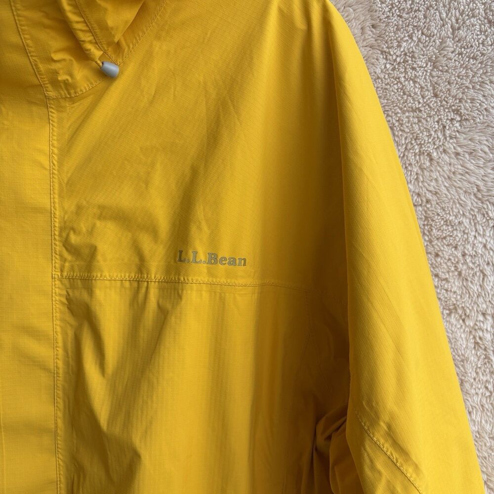 VTG LL Bean Yellow Rain Jacket Mens L Reg Hooded Full Zip Waterproof Pockets - Picture 2 of 11